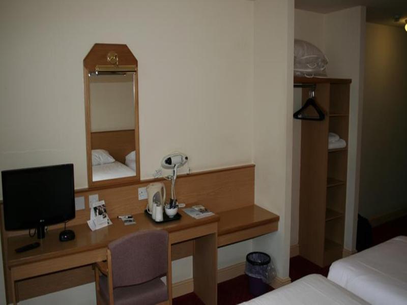 Days Inn Tewkesbury Strensham Exterior photo